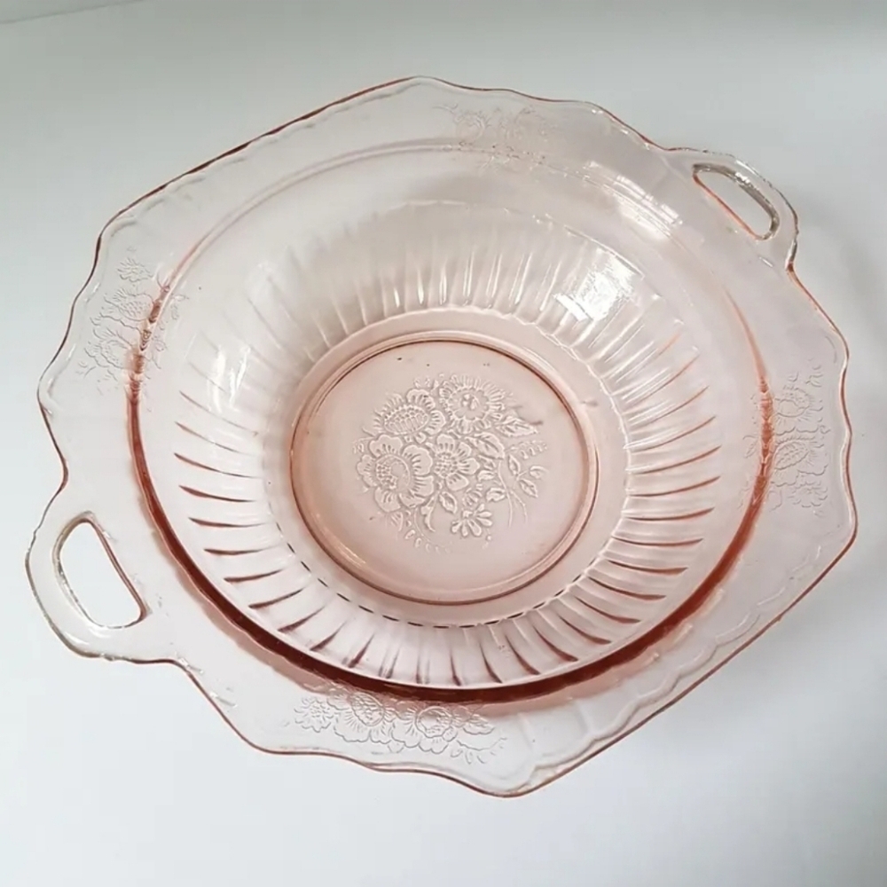 1930s Pink Mayfair Open Rose Handled Vegetable Serving Bowl - Depression Glass